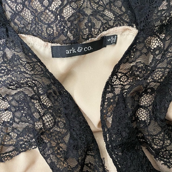 Ark and Co. silky self tie top - Picture 5 of 5